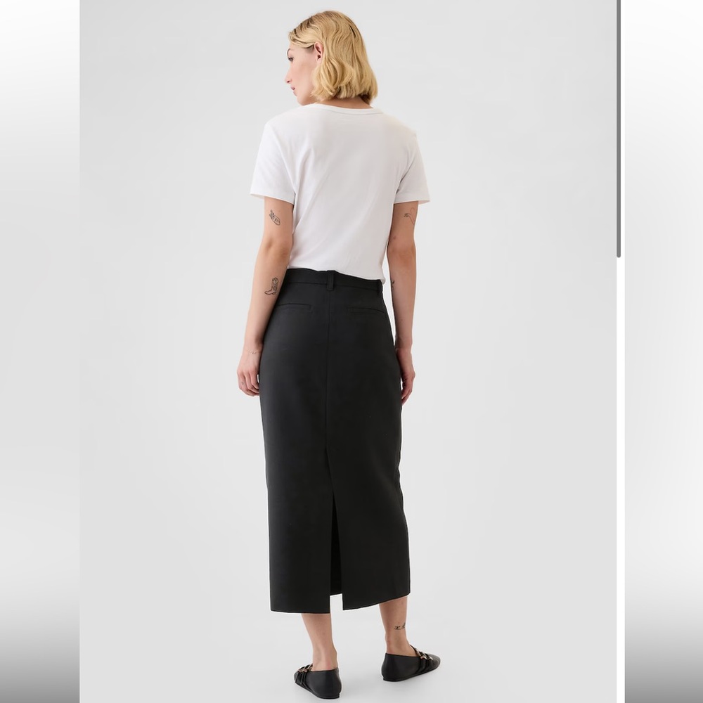 GAP Petite Pencil Midi Skirt - Picture 2 of 8